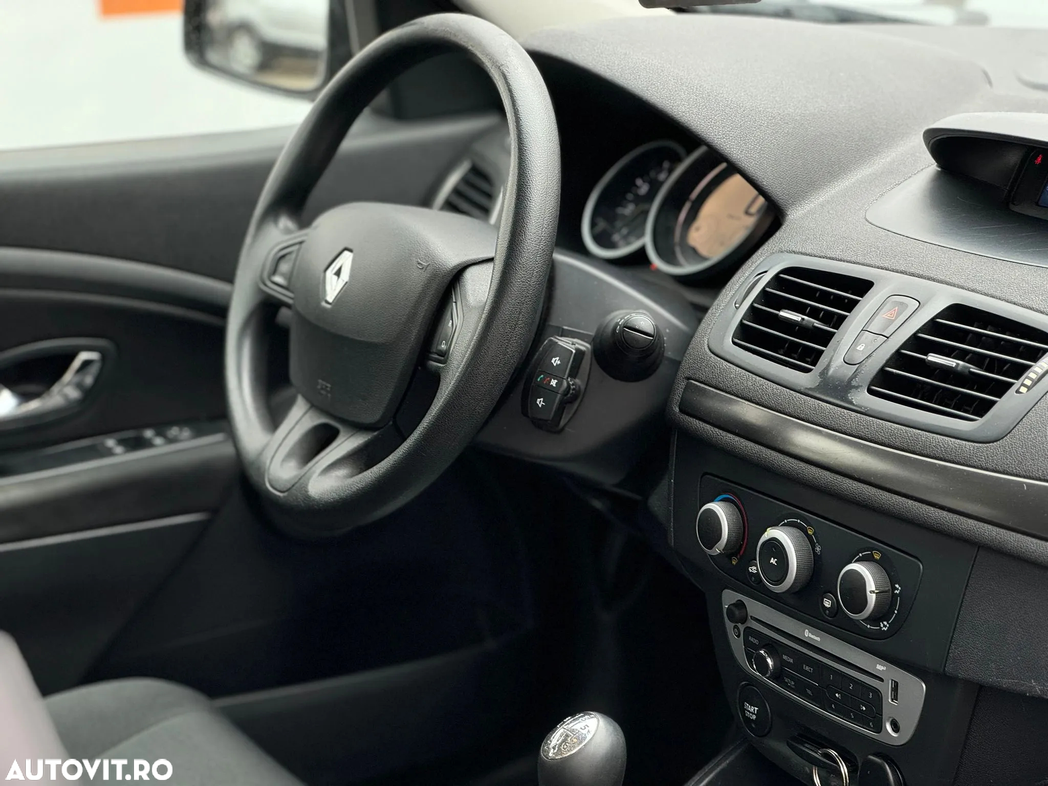 Renault Megane ENERGY dCi Life - 38