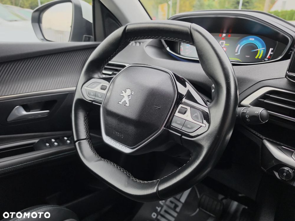 Peugeot 3008 225 e-EAT8 Allure Pack - 35