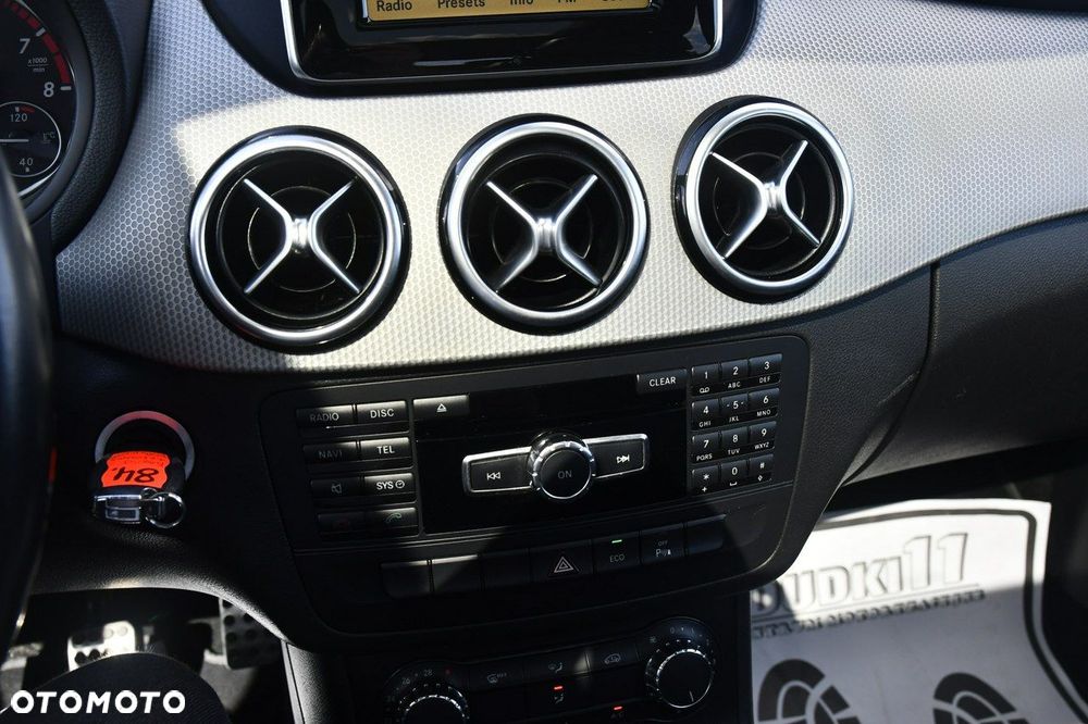 Mercedes-Benz Klasa B - 28