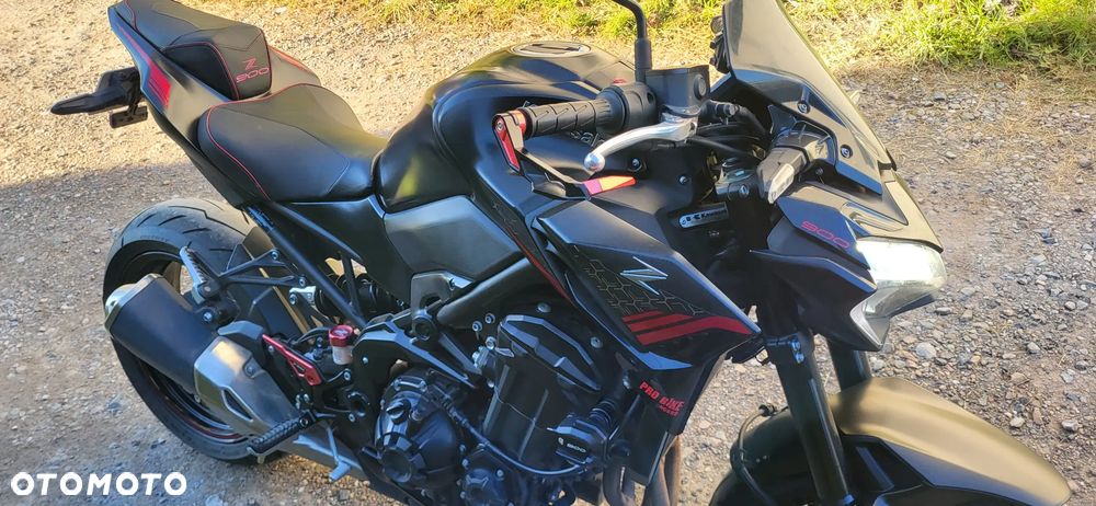 Kawasaki Z 900 - 16