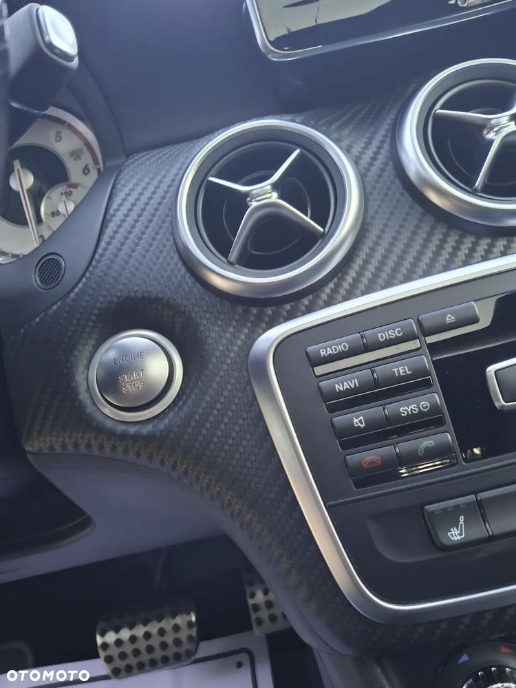 Mercedes-Benz Klasa A 220 CDI 4Matic 7G-DCT AMG Line - 35