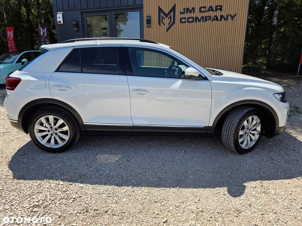 Volkswagen T-Roc - 23