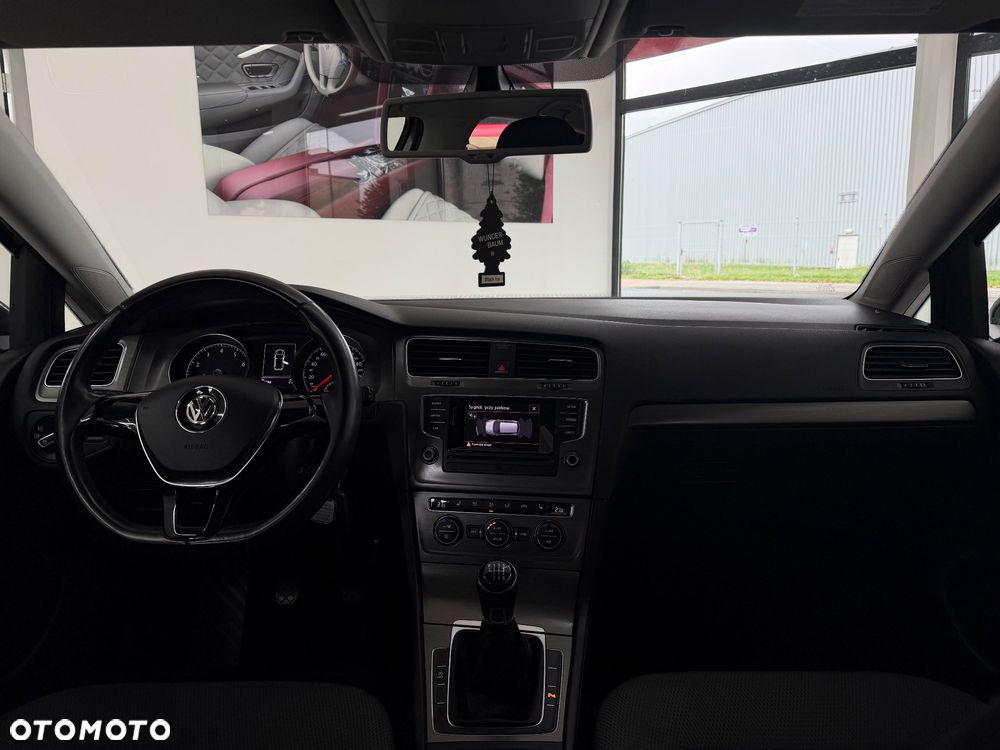 Volkswagen Golf 1.4 TSI BMT Highline - 22