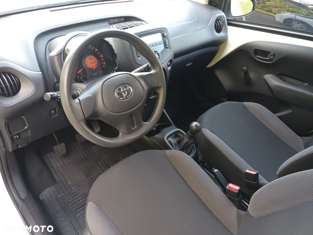 Toyota Aygo 1.0 VVT-i Black Edition - 10