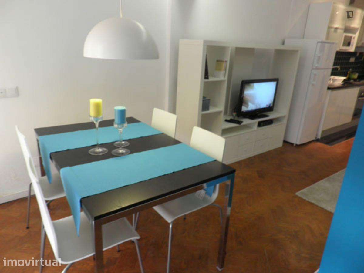 Apartamento com 1 quartos - localizado em Roma-Areeiro Lisbon - Grande imagem: 4/10