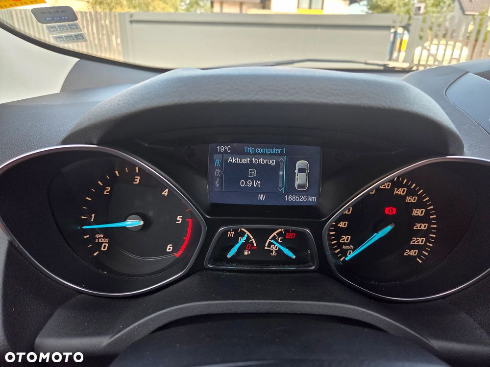 Ford Kuga 2.0 TDCi 4WD Titanium - 28