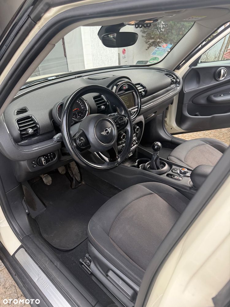 MINI Clubman One D - 11