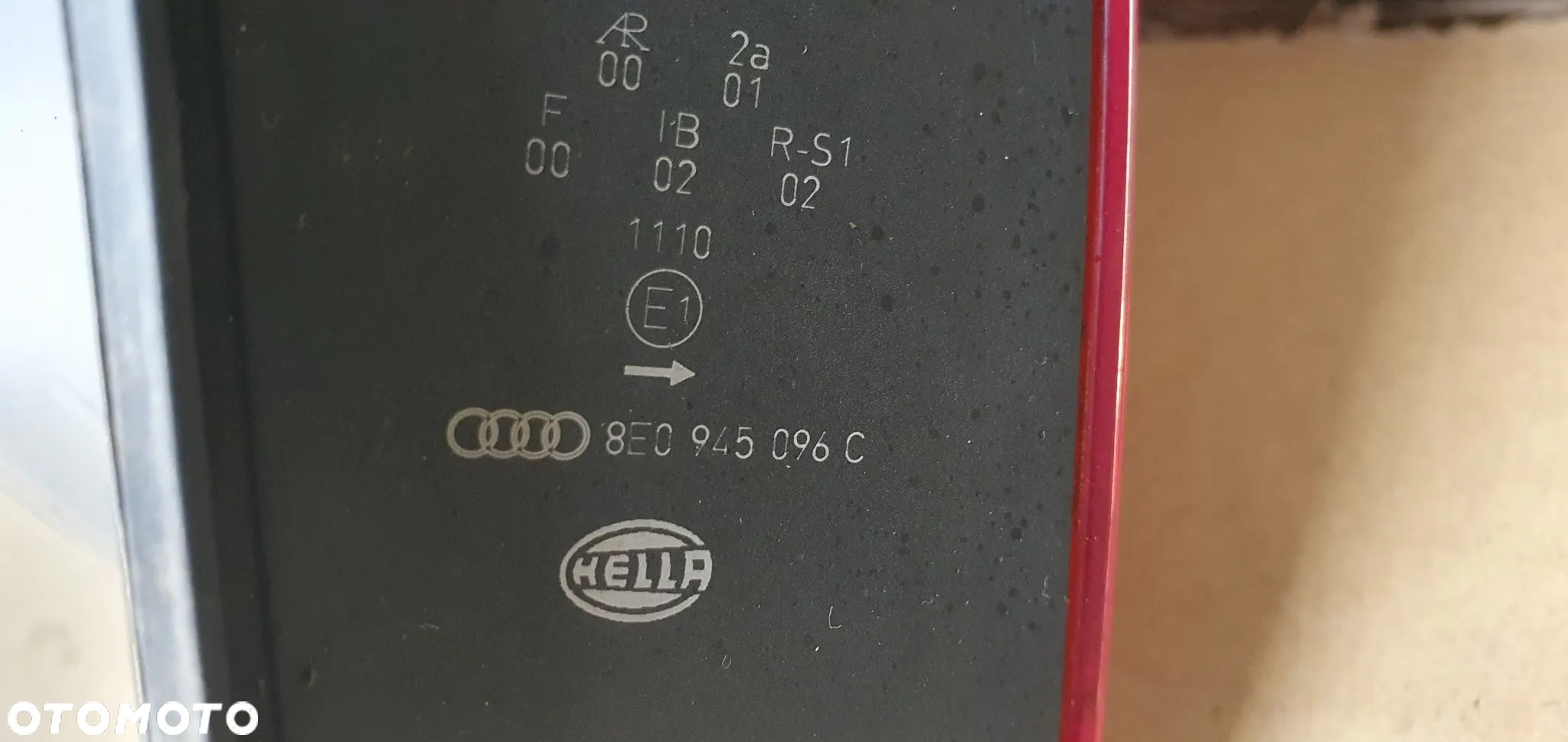Lampa prawy tył tylna prawa Audi A4 B6 Sedan 8E0945096C - 7