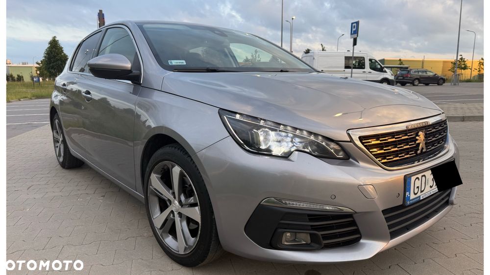 Peugeot 308 1.2 PureTech GPF Allure S&S - 2