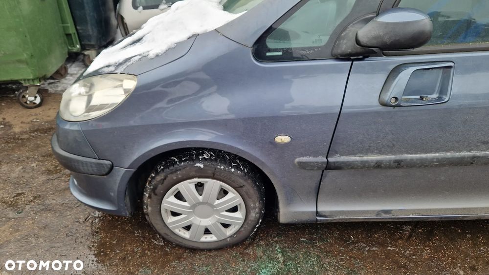PEUGEOT 1007 ZDERZAK  PRZÓD EZW - 3