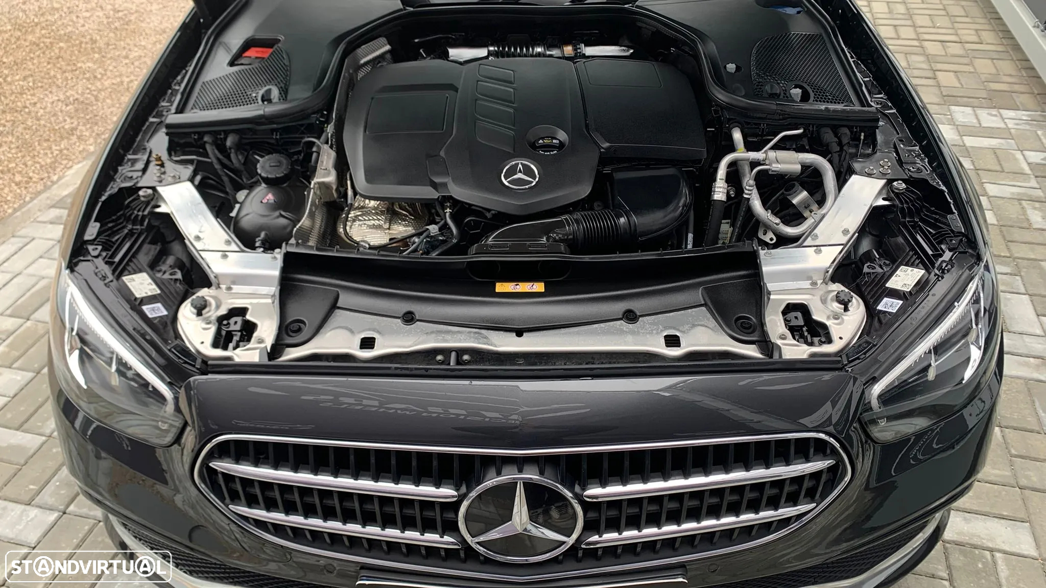 Mercedes-Benz E 200 d Avantgarde - 14