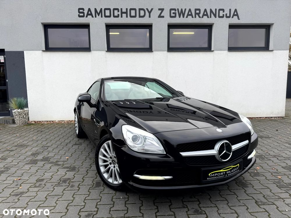 Mercedes-Benz SLK 200 BlueEFFICIENCY 7G-TRONIC Edition 1 - 2