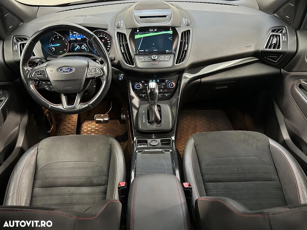 Ford Kuga - 11