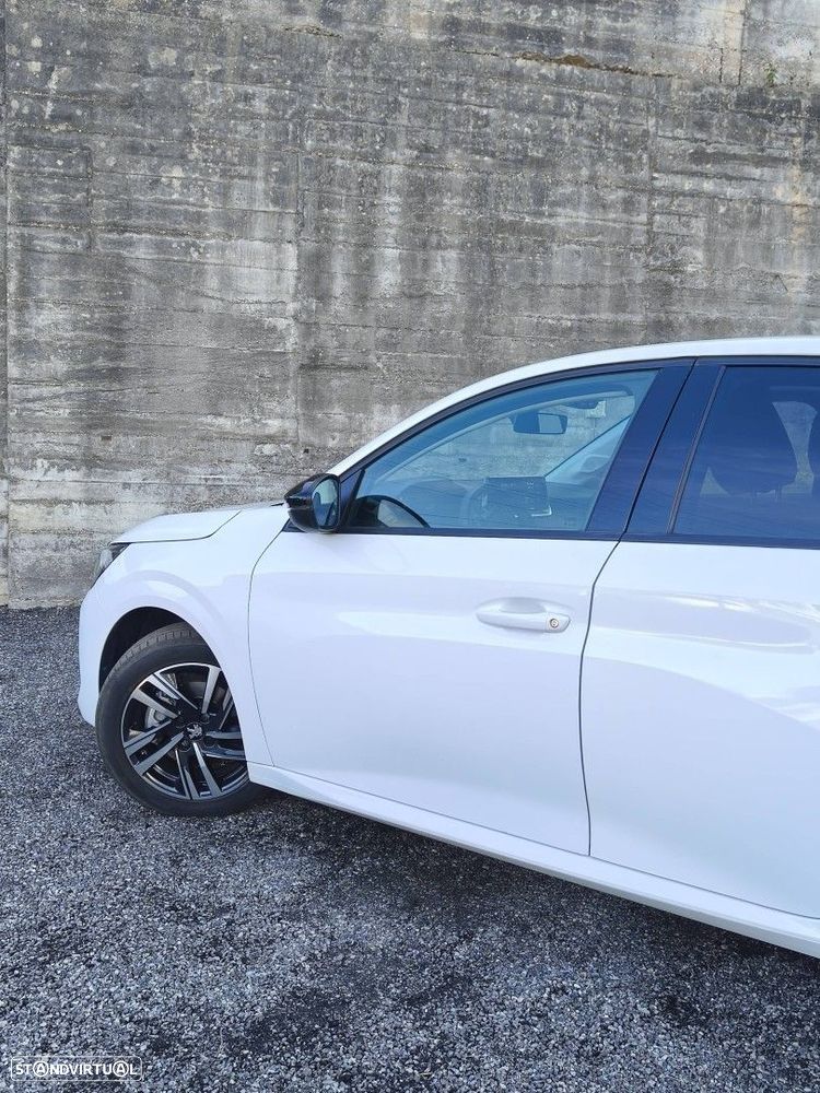 Peugeot 208 PureTech 100 EAT8 Allure - 30