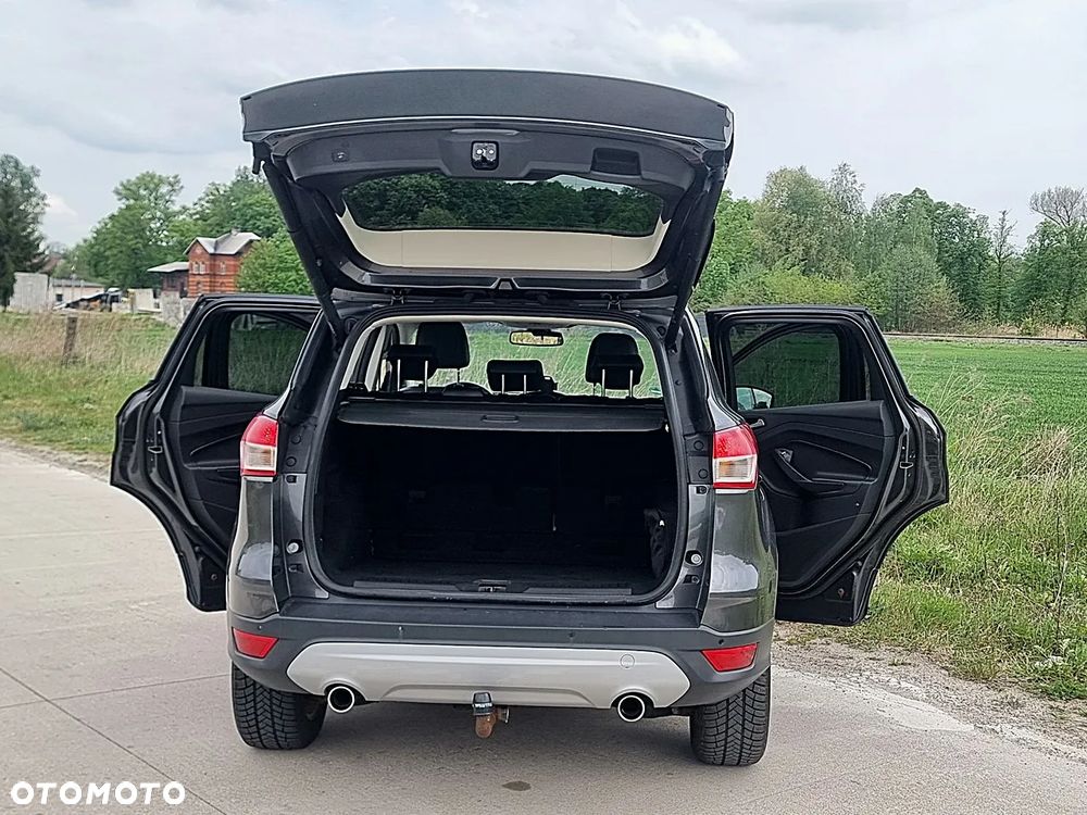 Ford Kuga - 21