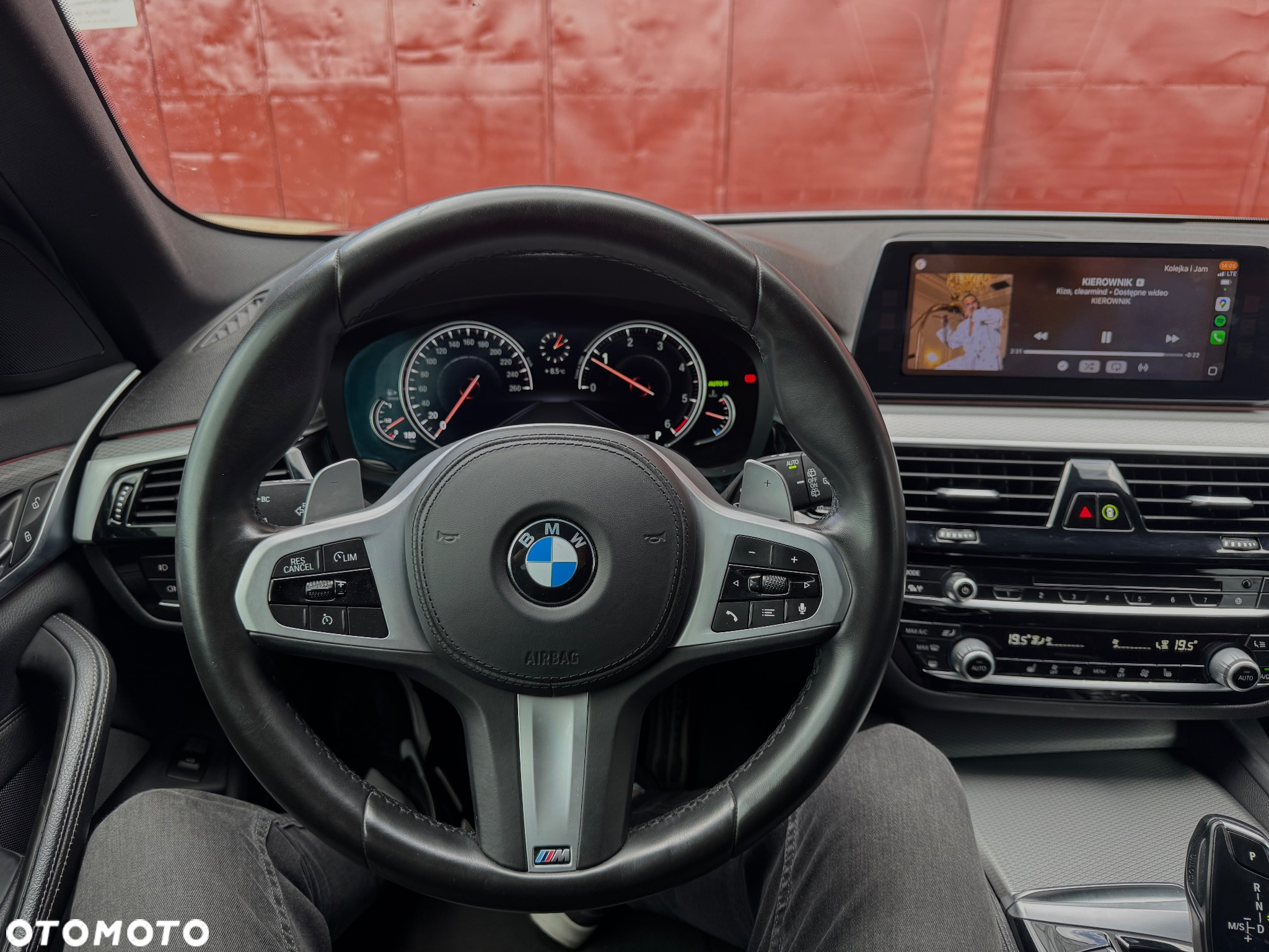 BMW Seria 5 520d xDrive M Sport sport - 9