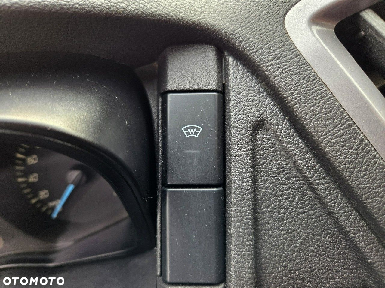 Ford Transit - 22