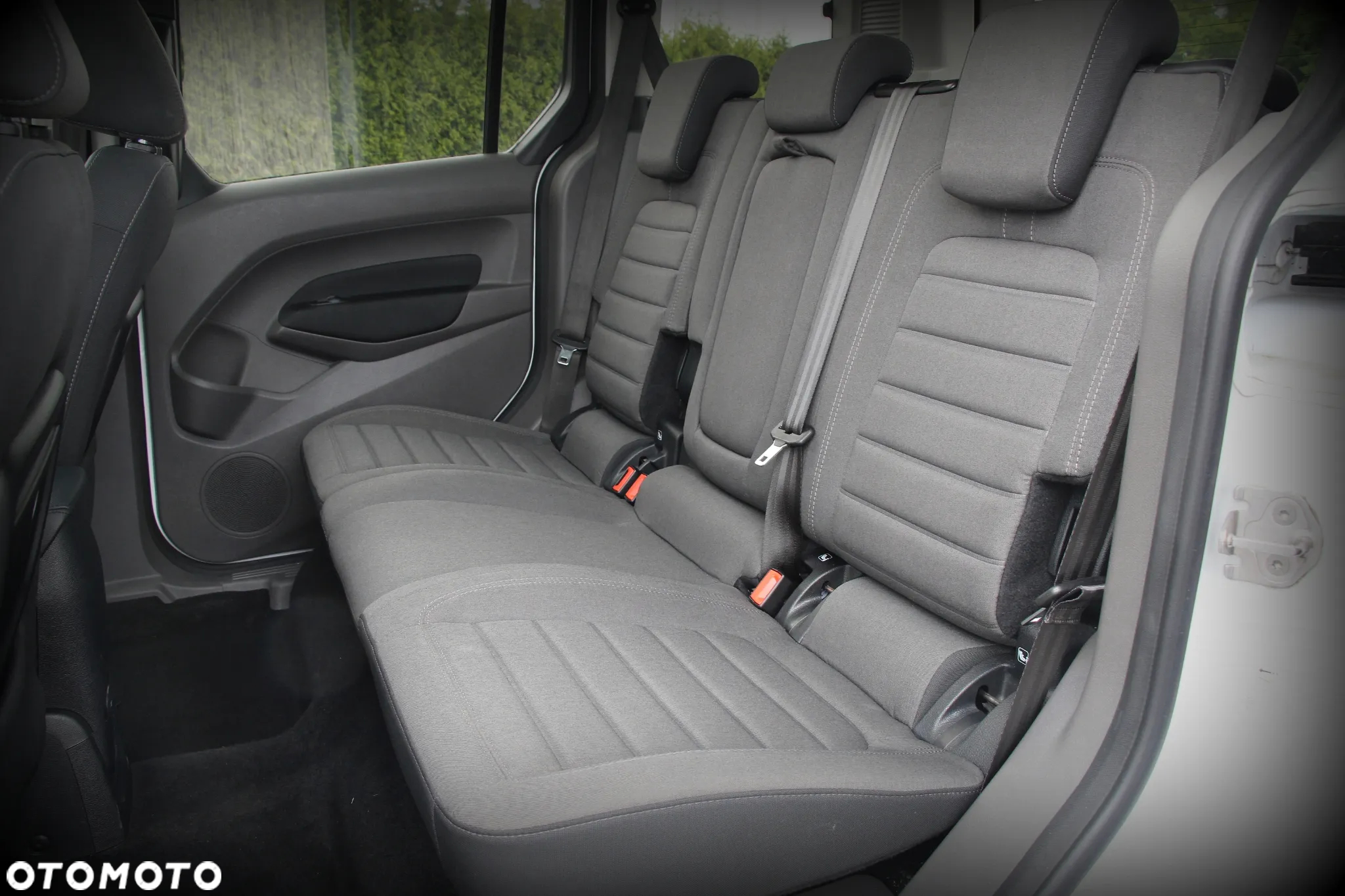 Ford Tourneo Connect 1.5 EcoBlue Titanium - 14
