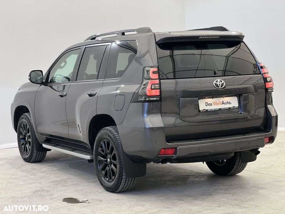 Toyota Land Cruiser - 38