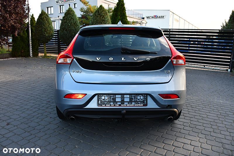 Volvo V40 T3 Momentum - 31