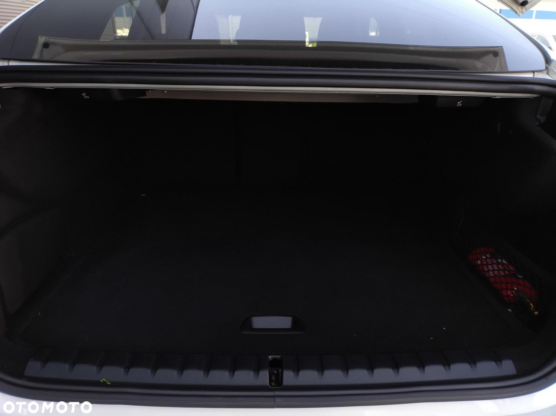 BMW Seria 2 218i - 22