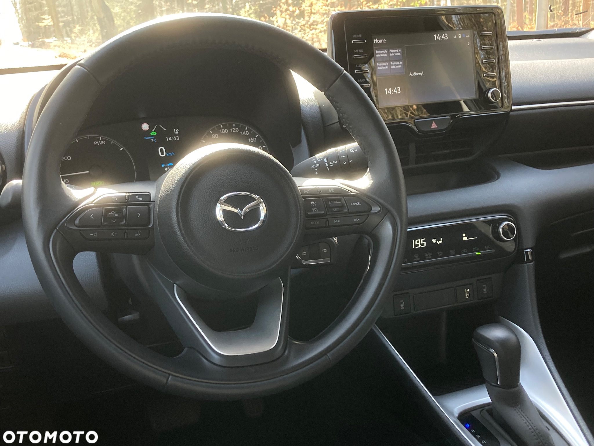 Mazda 2 - 9