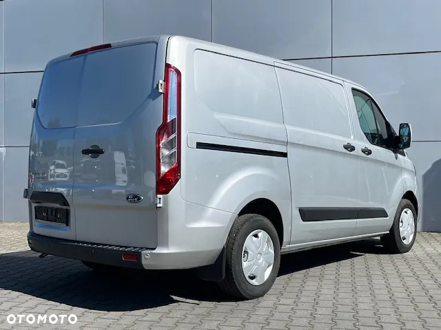 Ford Transit Custom - 9