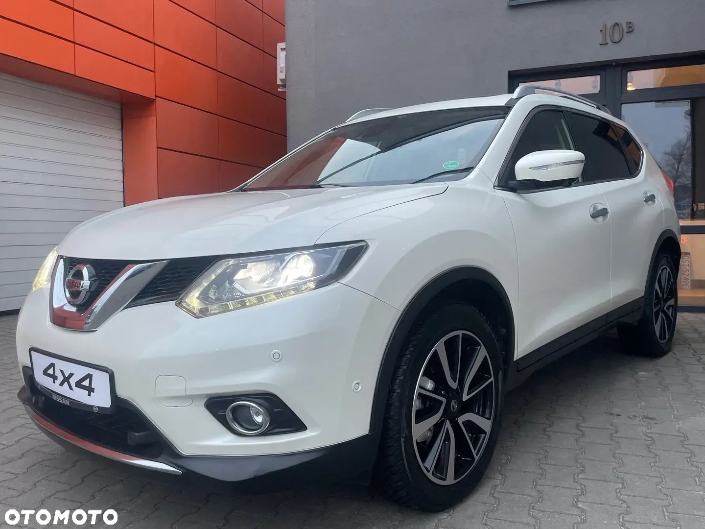 Nissan X-Trail 2.0 dCi Tekna 4WD Xtronic - 1
