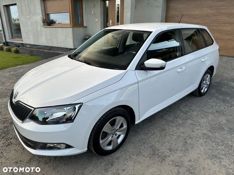 Skoda Fabia - 2