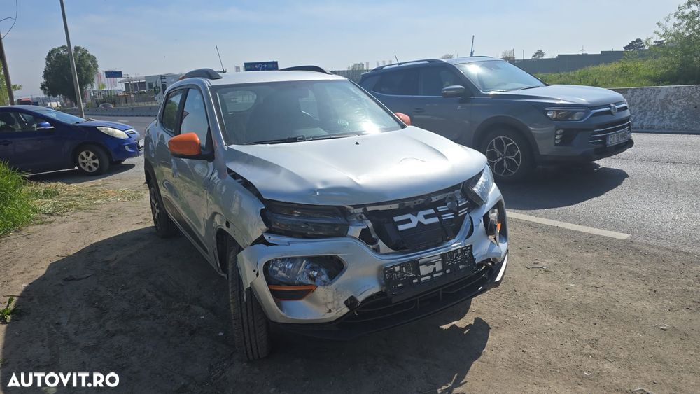 Dacia Spring Expression - 4