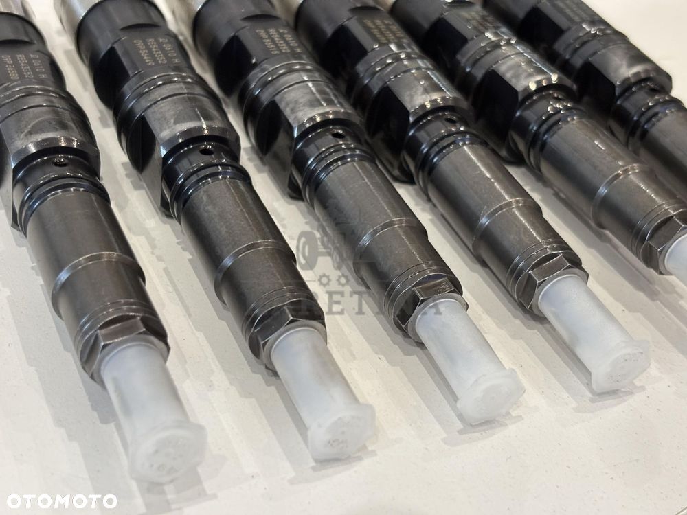 John Deere 9.0L HPCR RE543352 Wtryskiwacz Wtryskiwacze 095000-0610 RE543605 0610 PO REGENERACJI - 2