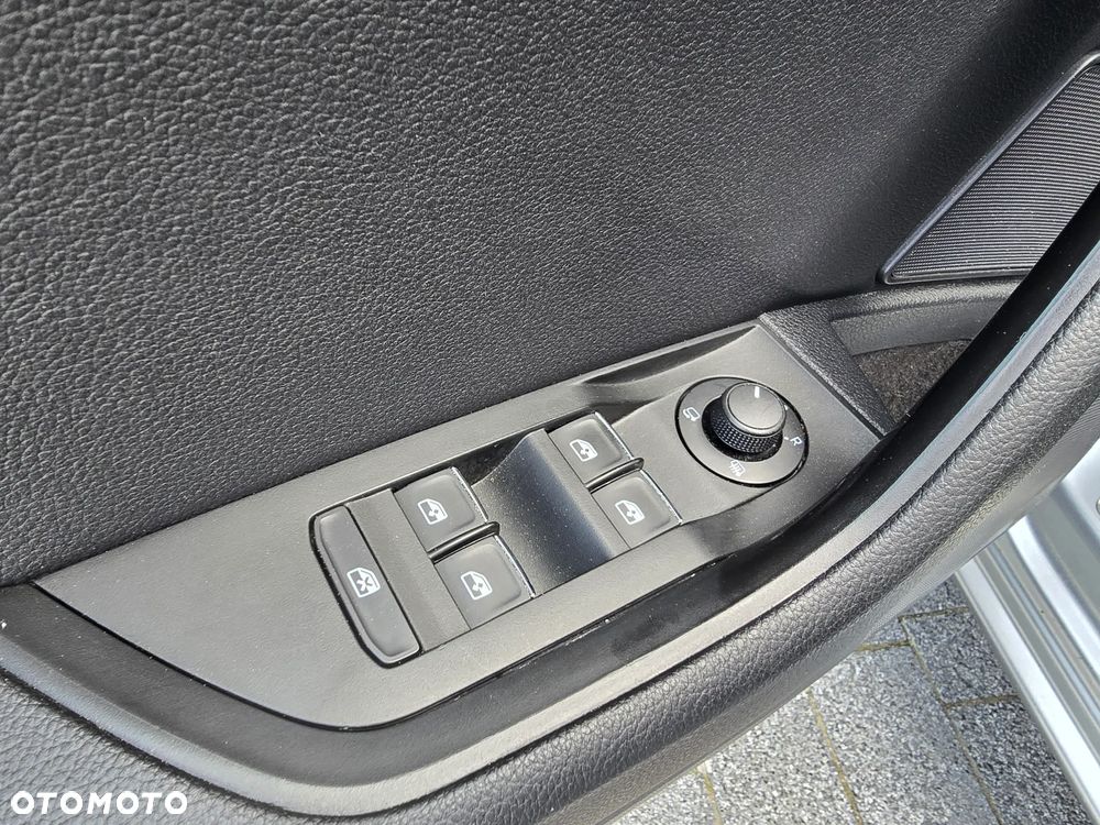 Skoda Superb 2.0 TDI 4x4 Style - 26