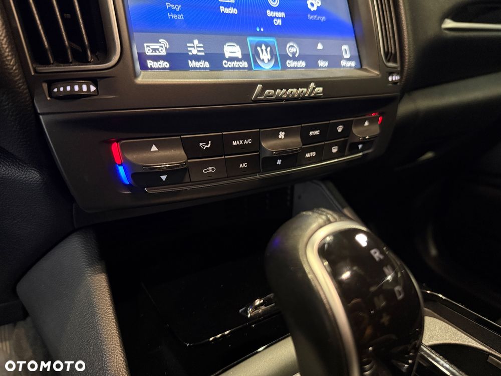 Maserati Levante - 29