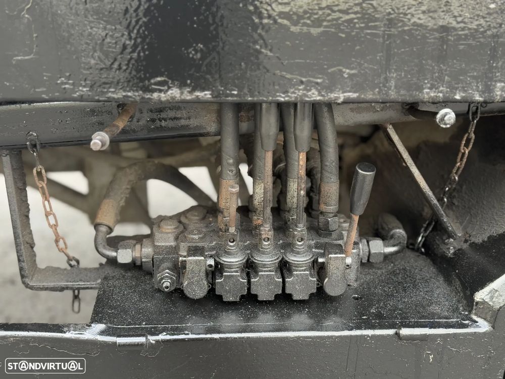 Renault MIDLUM 6.2 DCI 180.CV 12T REBOQUE PORTA 4/5 PRONTO SOCORRO - 21