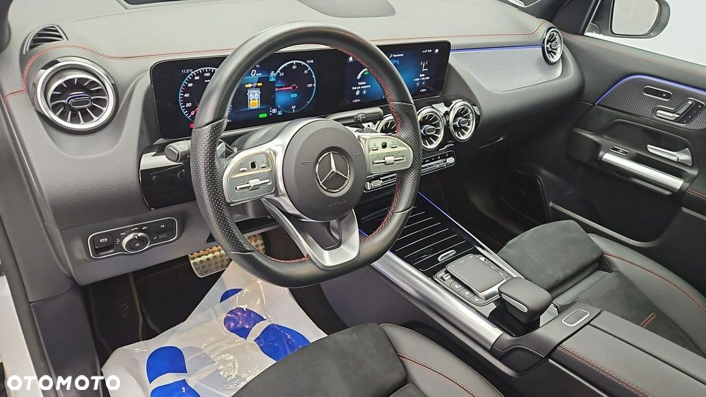 Mercedes-Benz EQA 250 66.5kWh AMG Line - 9