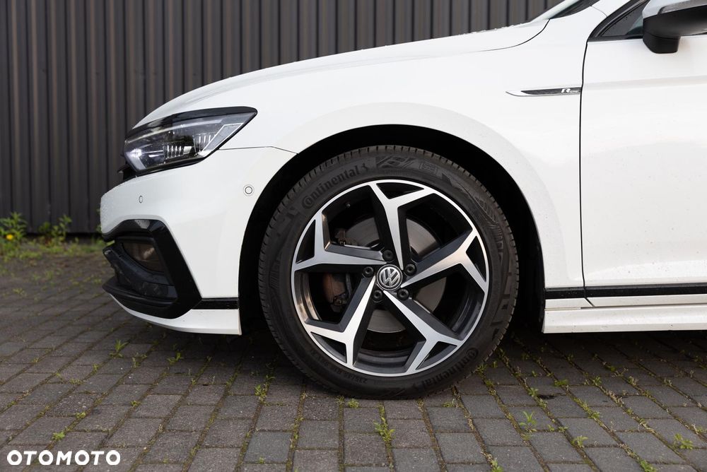 Volkswagen Passat 2.0 TDI Elegance DSG - 6
