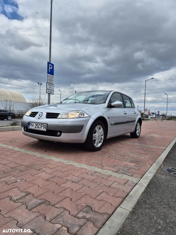 Renault Megane 1.6 Privilege - 1
