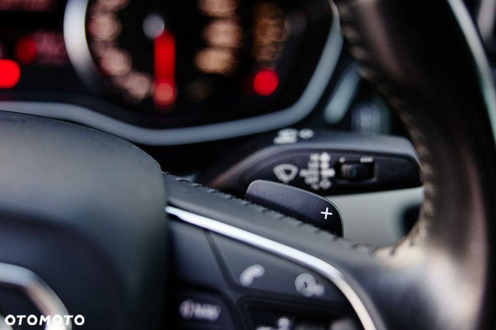 Audi A4 Limousine - 25