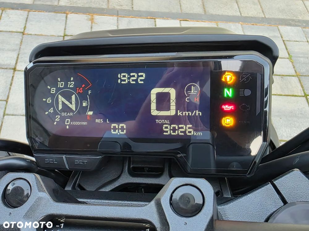 Honda CB - 19
