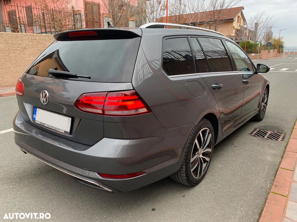Volkswagen Golf 1.6 TDI DSG Highline - 12