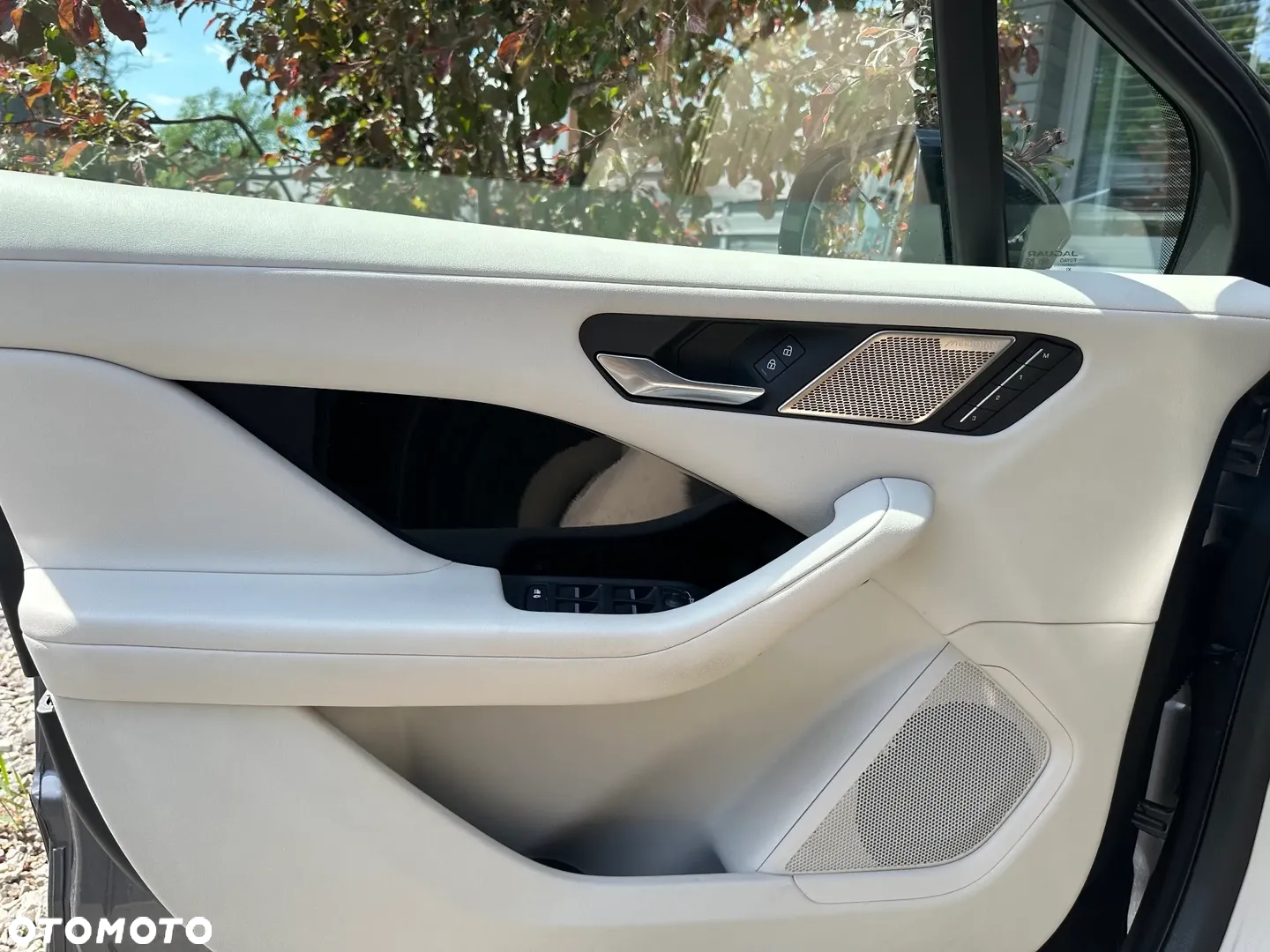 Jaguar I-Pace EV400 AWD SE - 9