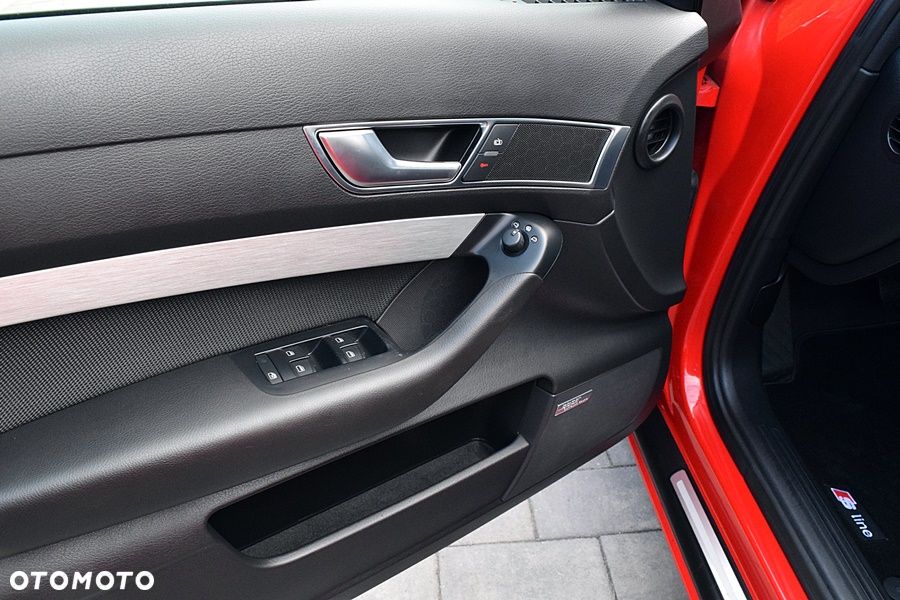 Audi A6 Limousine 3.0 TDI DPF quattro tiptronic - 24