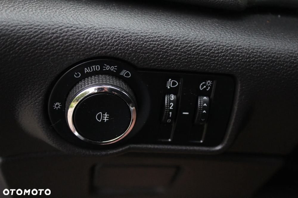 Opel Astra - 17