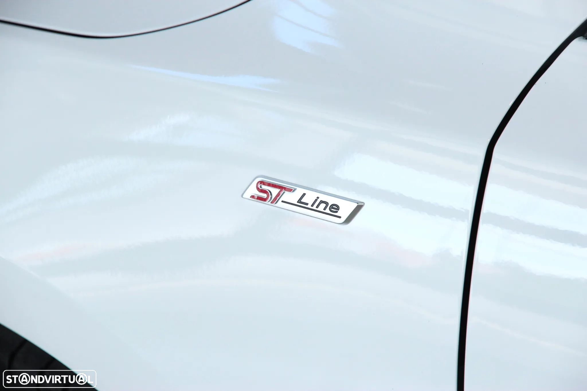 Ford Focus 1.0 EcoBoost MHEV ST-Line - 6