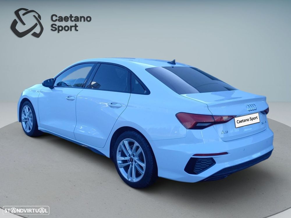 Audi A3 Limousine 30 TFSI S line S tronic - 4