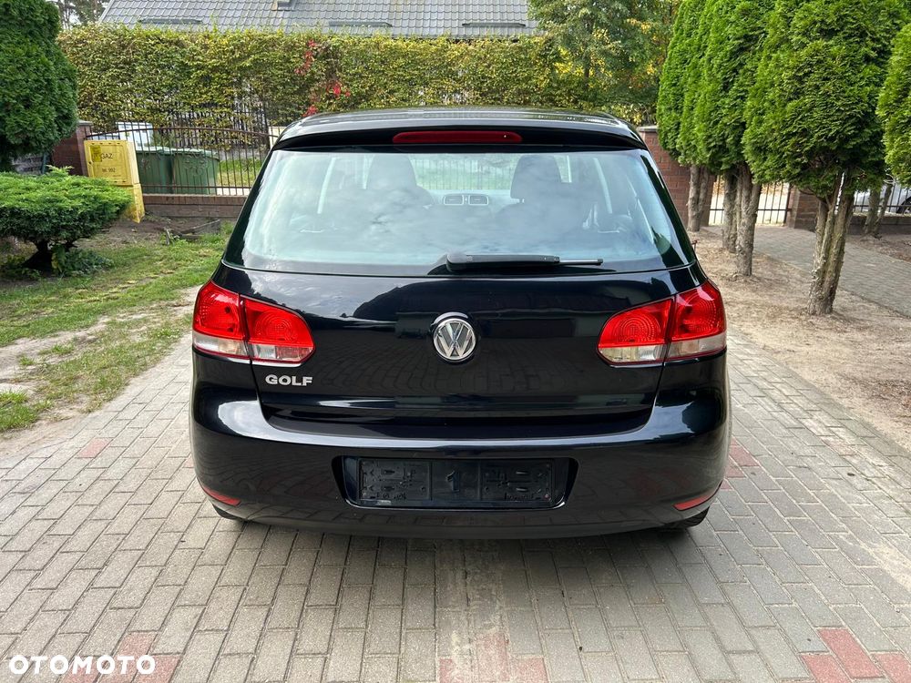 Volkswagen Golf - 26