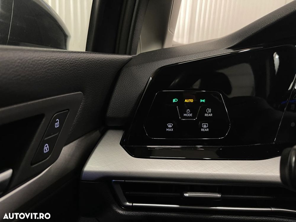 Volkswagen Golf 2.0 TDI SCR DSG Life - 23