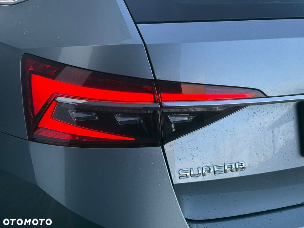 Skoda Superb 2.0 TSI L&K DSG - 18