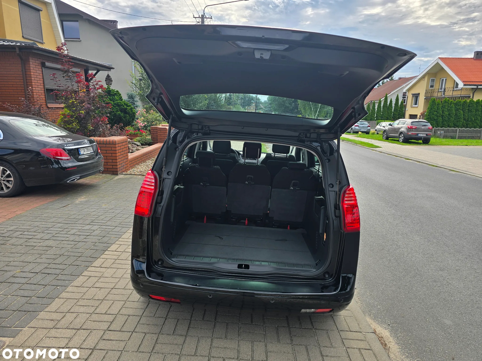 Peugeot 5008 155 THP Family - 27