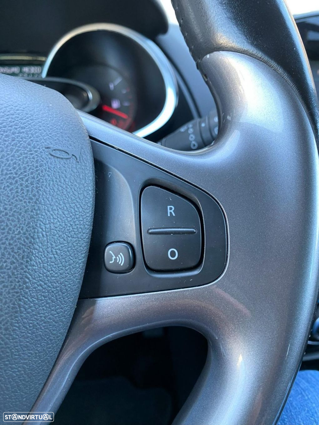 Renault Clio 1.5 dCi Limited - 18